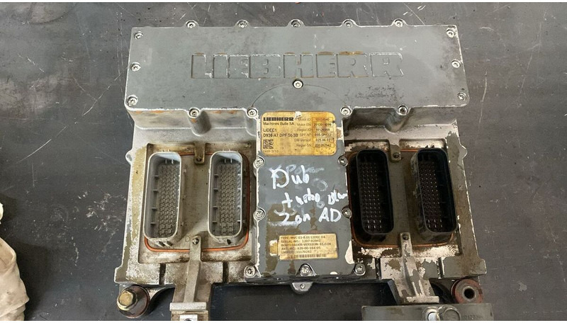 Liebherr D936 A7 DPF St-3B - Pièces de rechange: photos 2 Liebherr D936 A7 DPF St-3B - Pièces de rechange: photos 2