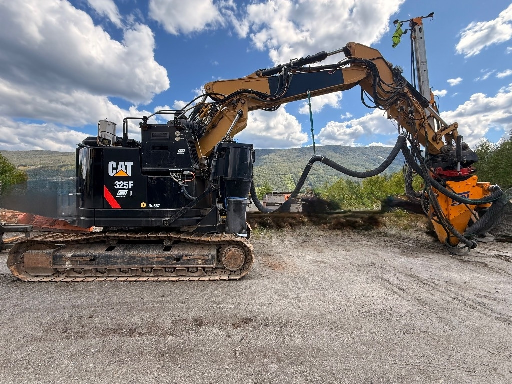 CAT 325 FL CR - Pelle: photos 4 CAT 325 FL CR - Pelle: photos 4