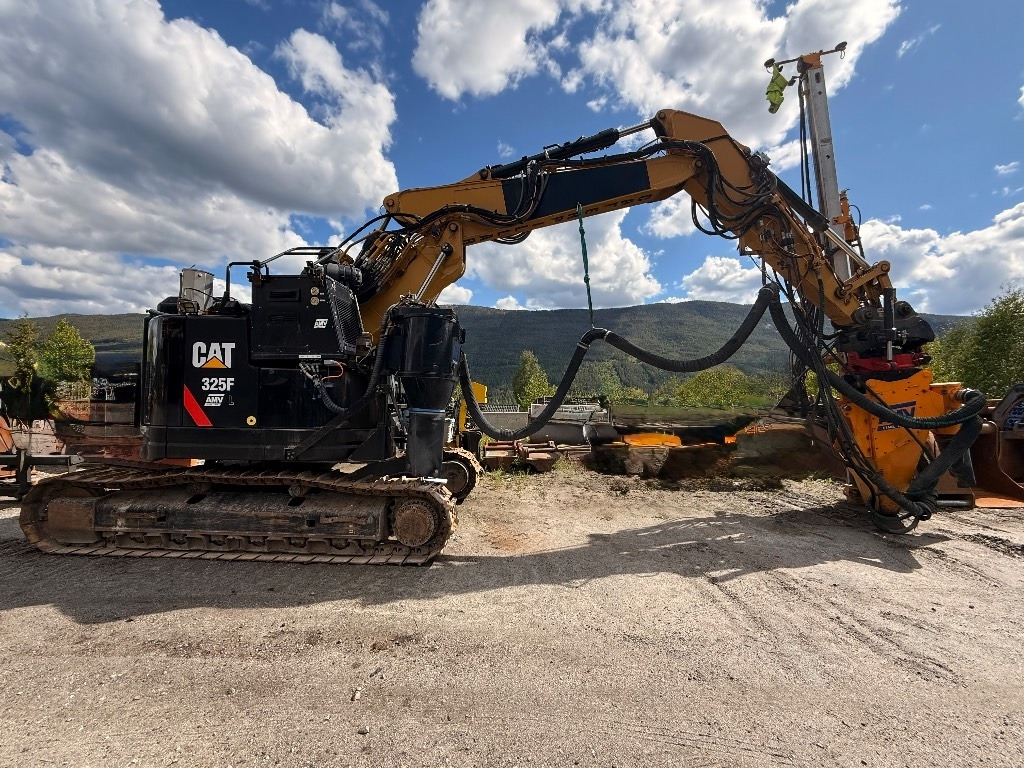 CAT 325 FL CR - Pelle: photos 3 CAT 325 FL CR - Pelle: photos 3