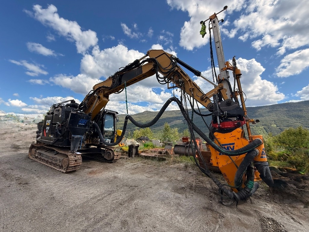 CAT 325 FL CR - Pelle: photos 2 CAT 325 FL CR - Pelle: photos 2