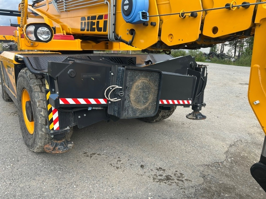 Dieci PEGASUS 5.21 - Chariot télescopique: photos 3 Dieci PEGASUS 5.21 - Chariot télescopique: photos 3