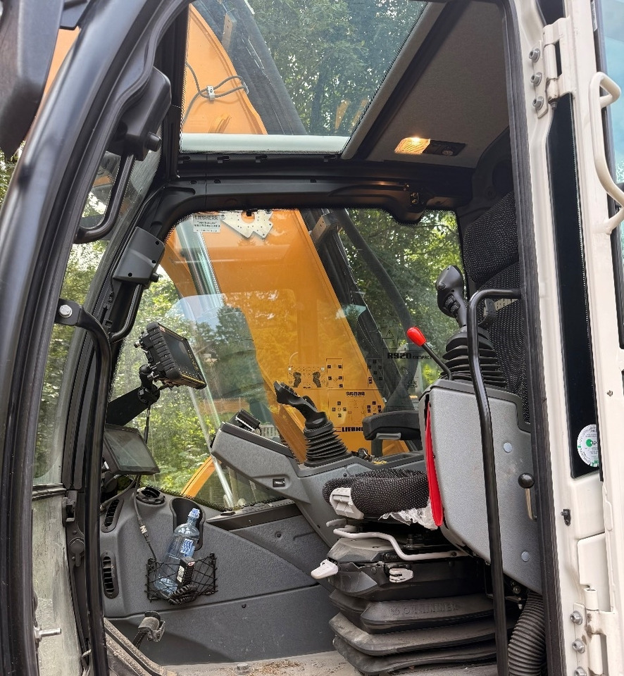 Pelle sur chenille Liebherr R920 Compact LC: photos 24