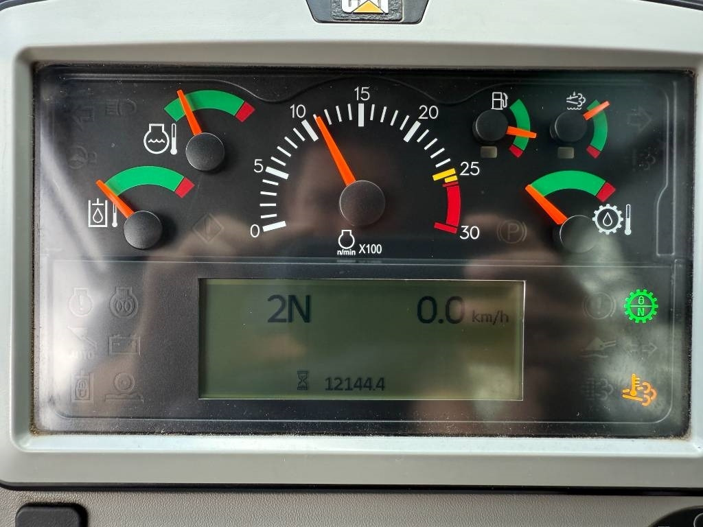 Chargeuse sur pneus CAT 972 M: photos 16