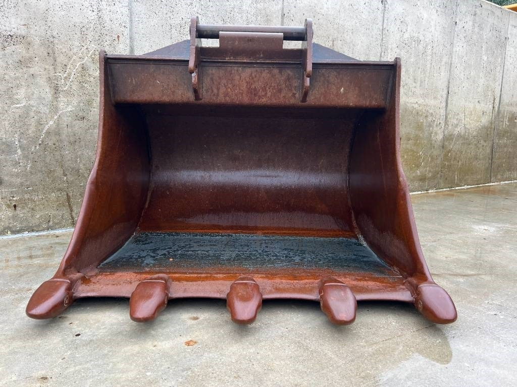 OilQuick OQ70/55 - Godet pour Engins de chantier: photos 2 OilQuick OQ70/55 - Godet pour Engins de chantier: photos 2