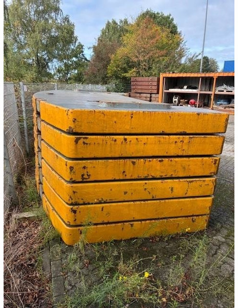 Liebherr Counterweight plates Liebherr LTM 1300/1 - Grue auxiliaire pour Engins de chantier: photos 2 Liebherr Counterweight plates Liebherr LTM 1300/1 - Grue auxiliaire pour Engins de chantier: photos 2
