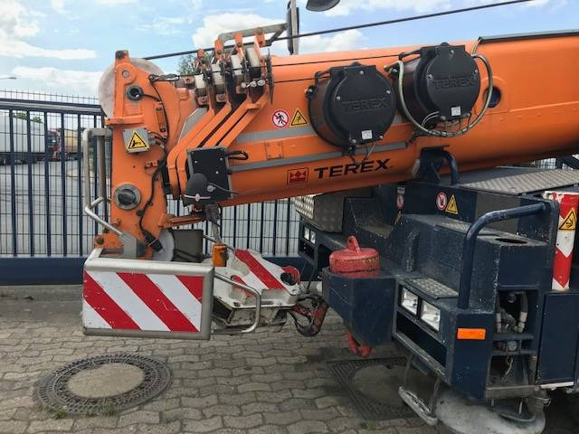 Terex Demag AC 40-1 - Grue tout-terrain: photos 4 Terex Demag AC 40-1 - Grue tout-terrain: photos 4