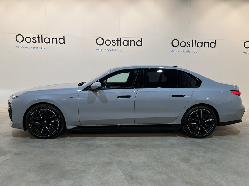 BMW i7 xDrive60 106 kWh / M Sportpakket / Panoramadak / Bowers & Wilkins / 11.600 KM !! - Berline: photos 3 BMW i7 xDrive60 106 kWh / M Sportpakket / Panoramadak / Bowers & Wilkins / 11.600 KM !! - Berline: photos 3