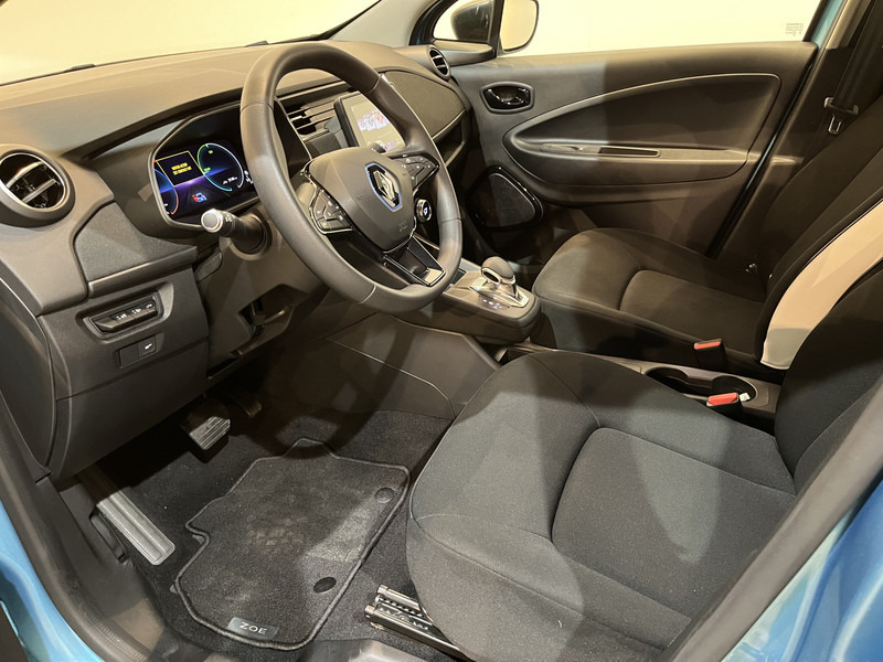 Renault ZOE R110 Life 52 kWh (Accuhuur) / Carplay / Airco / Cruise Control / 100% elektrisch / 31.200 KM !! Prijs ex BTW € 7.850,- - Voiture à hayon: photos 4 Renault ZOE R110 Life 52 kWh (Accuhuur) / Carplay / Airco / Cruise Control / 100% elektrisch / 31.200 KM !! Prijs ex BTW € 7.850,- - Voiture à hayon: photos 4