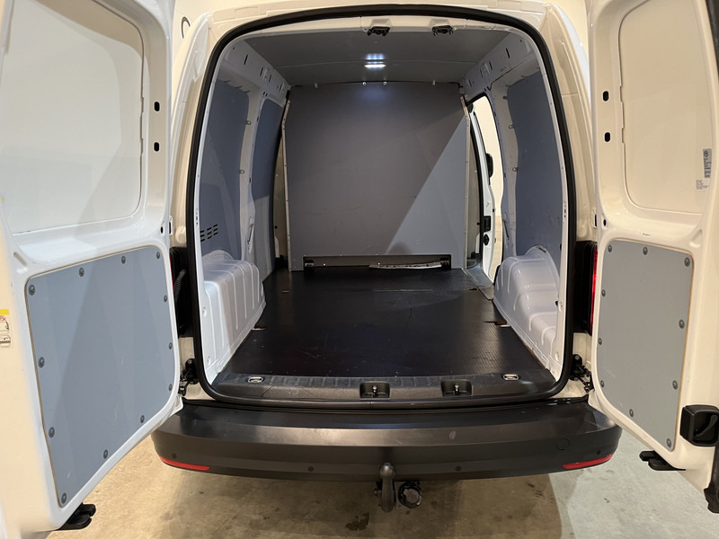 Volkswagen Caddy 2.0 TDI L2H1 BMT Maxi Automaat / Euro 6 / Airco / Cruise Control / PDC / CarPlay / Trekhaak / Navigatie / BPM VRIJ !! - Fourgonnette: photos 5 Volkswagen Caddy 2.0 TDI L2H1 BMT Maxi Automaat / Euro 6 / Airco / Cruise Control / PDC / CarPlay / Trekhaak / Navigatie / BPM VRIJ !! - Fourgonnette: photos 5