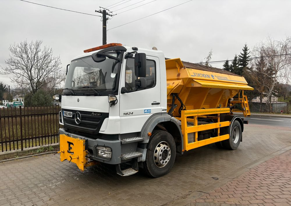 Engin de déneigement Mercedes-Benz Axor 4x2 piaskarka solarka econ schmidt 1824 e5: photos 9