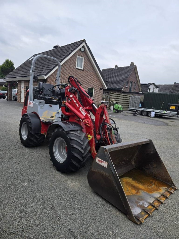 Weidemann 1250 Cx - Valet de ferme: photos 5 Weidemann 1250 Cx - Valet de ferme: photos 5