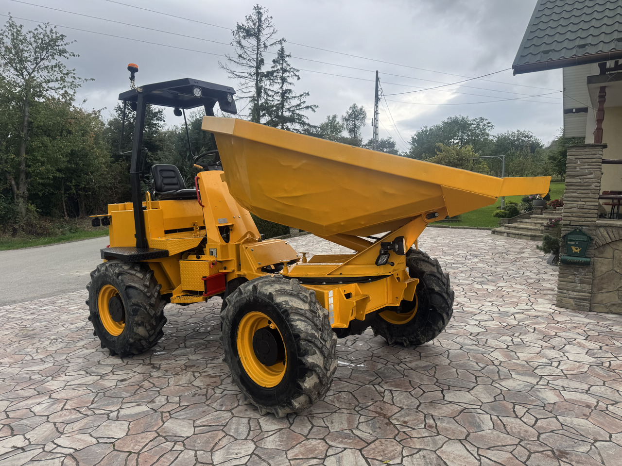 Thwaites MACH 155 5 ton swivel dumper renewed - Tombereau: photos 4 Thwaites MACH 155 5 ton swivel dumper renewed - Tombereau: photos 4