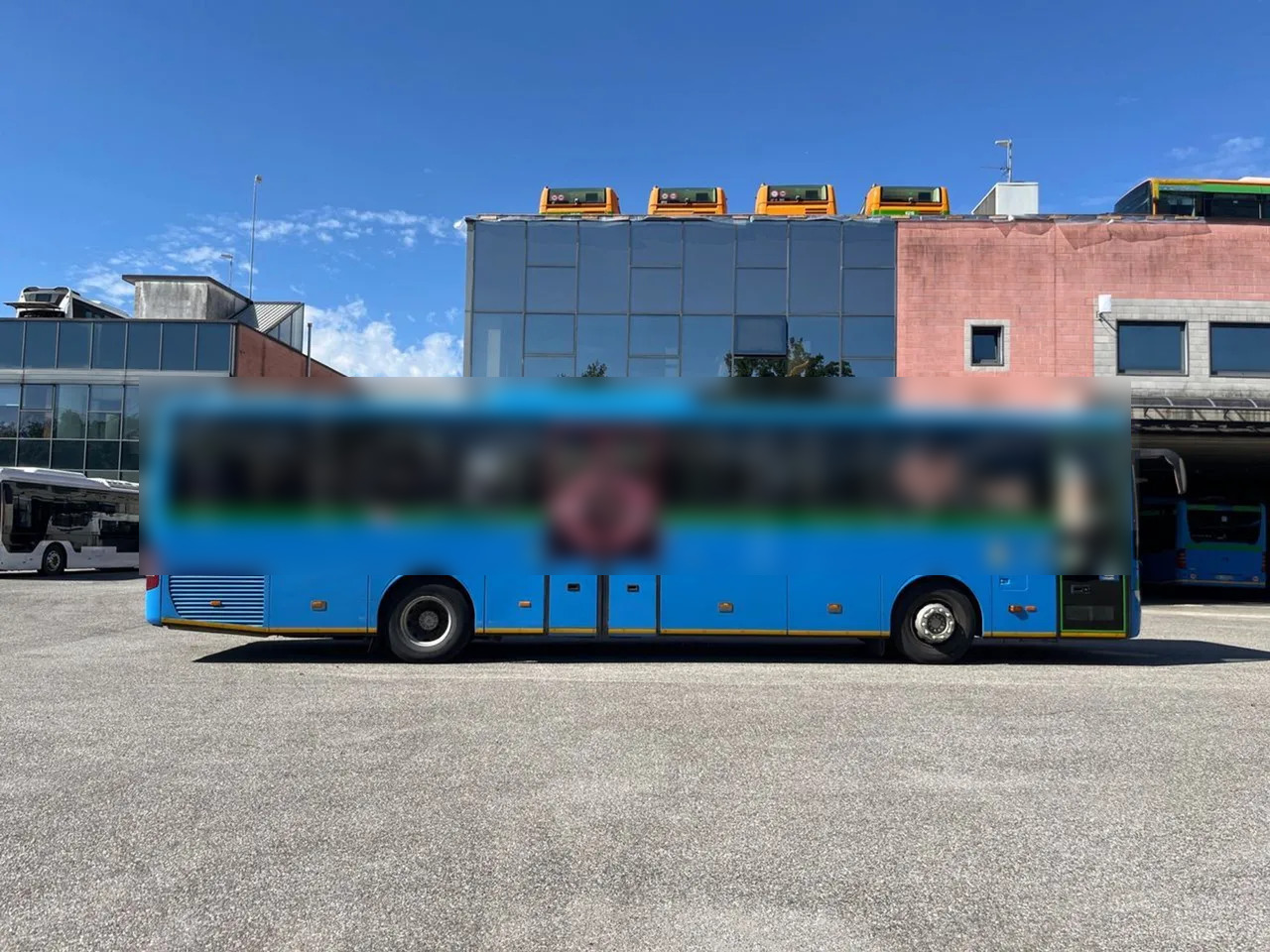 Bus MERCEDES-BENZ Integro: photos 8