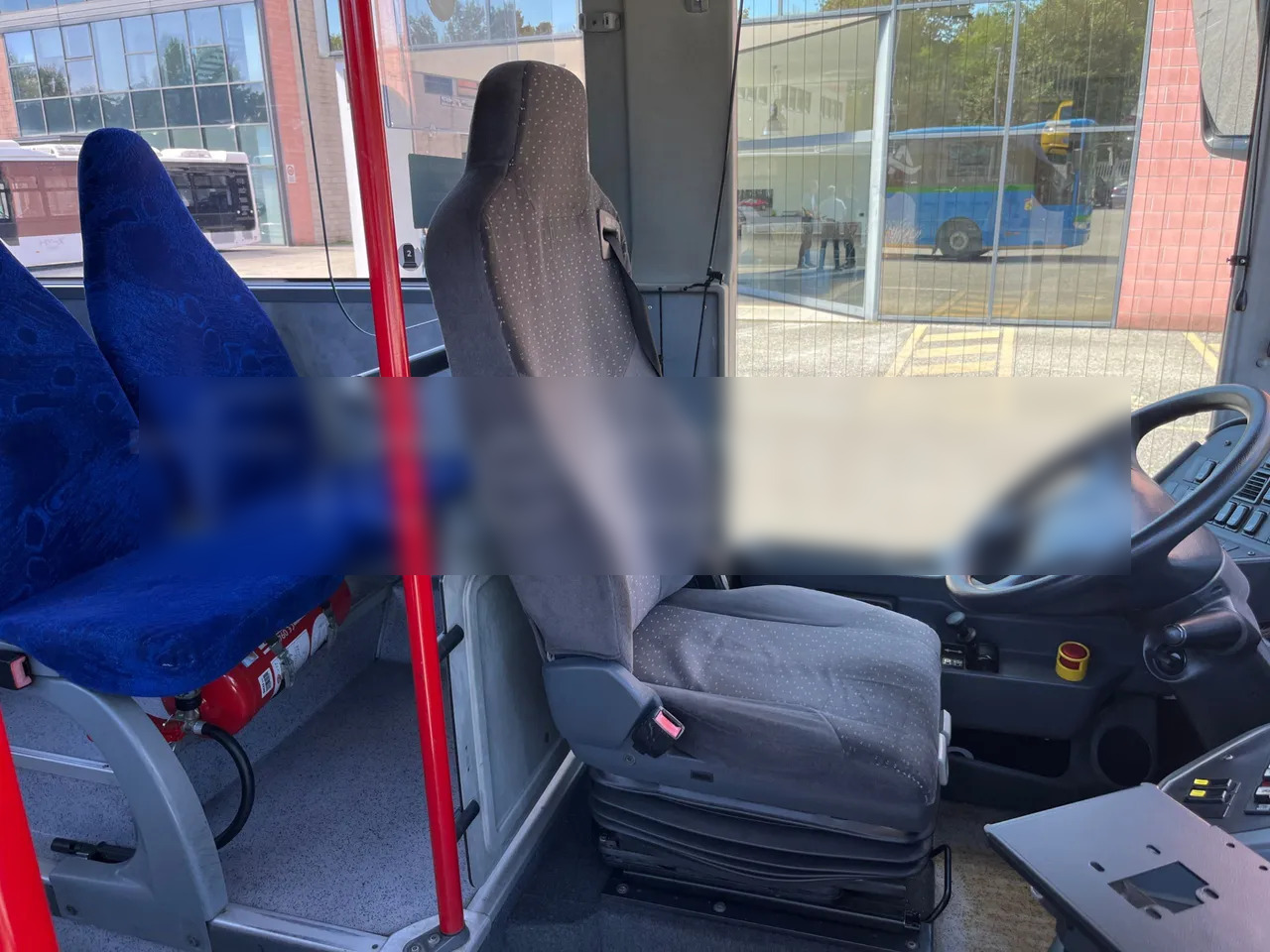 Bus MERCEDES-BENZ Integro: photos 9