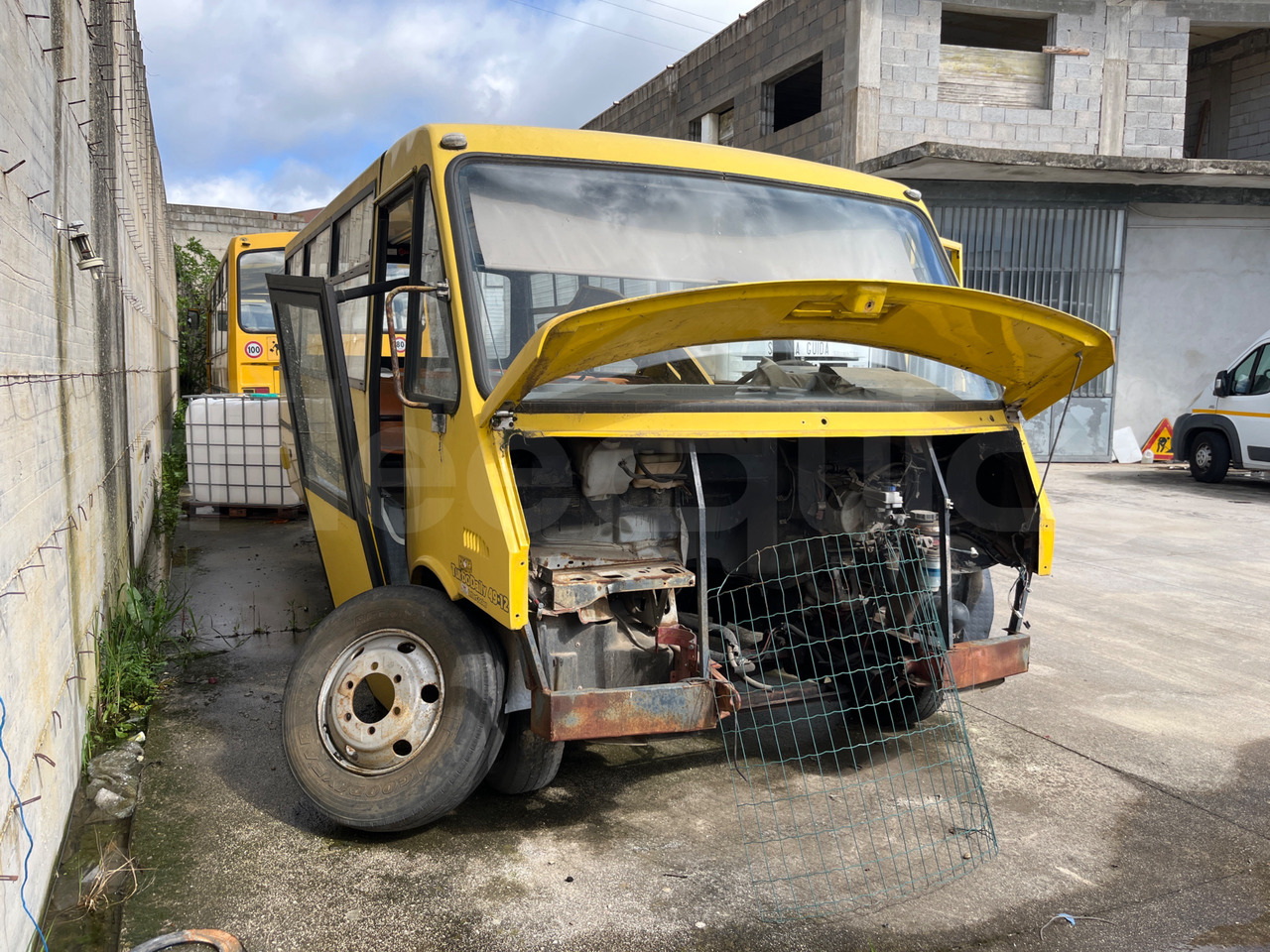 Bus scolaire Iveco Cacciamali: photos 1