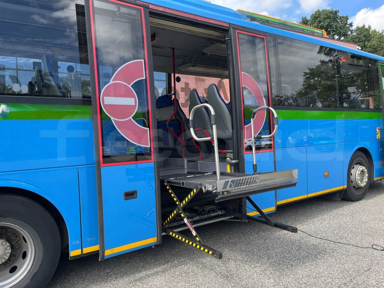 Bus interurbain Mercedes-Benz Integro: photos 17