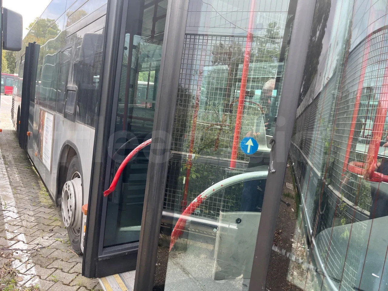 N. 6 Mercedes-Benz Citaro - Bus urbain: photos 1 N. 6 Mercedes-Benz Citaro - Bus urbain: photos 1