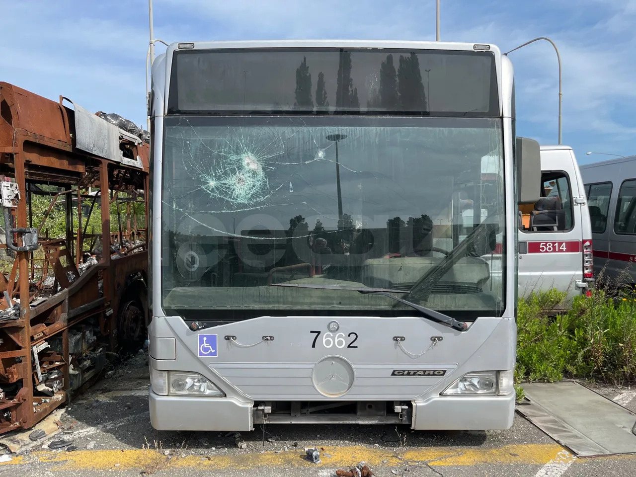 N. 6 Mercedes-Benz Citaro - Bus urbain: photos 1 N. 6 Mercedes-Benz Citaro - Bus urbain: photos 1