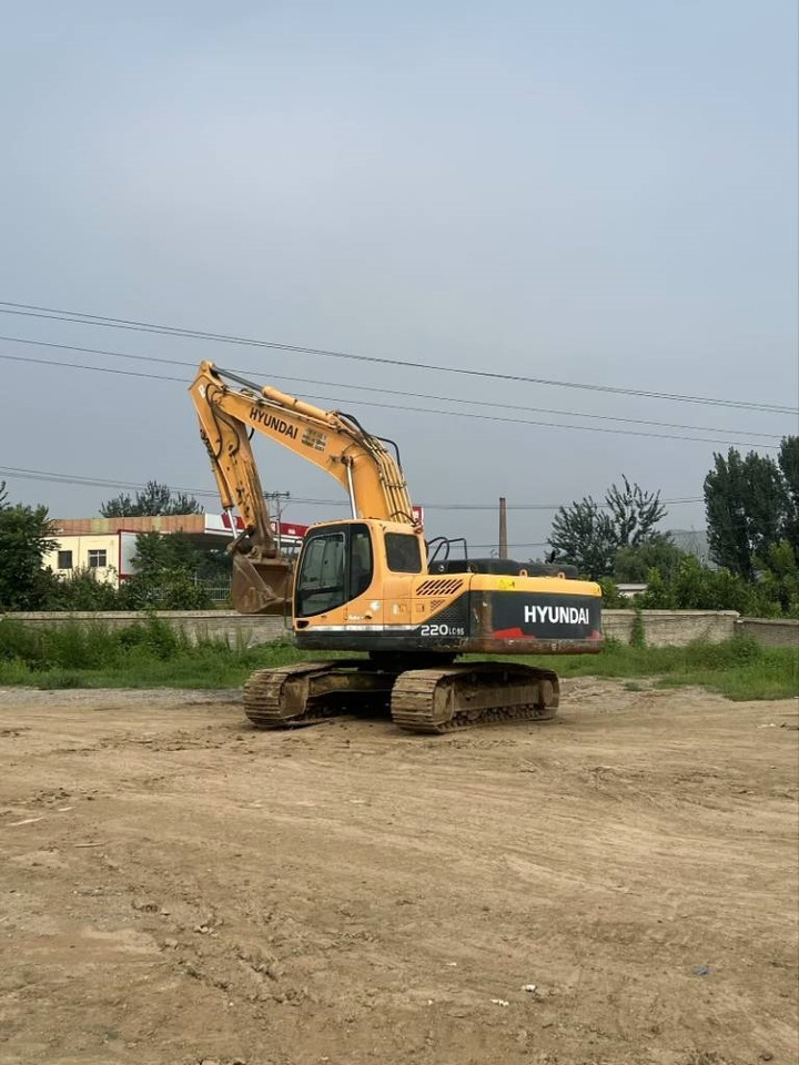 Hyundai R220-9S - Pelle sur chenille: photos 5 Hyundai R220-9S - Pelle sur chenille: photos 5