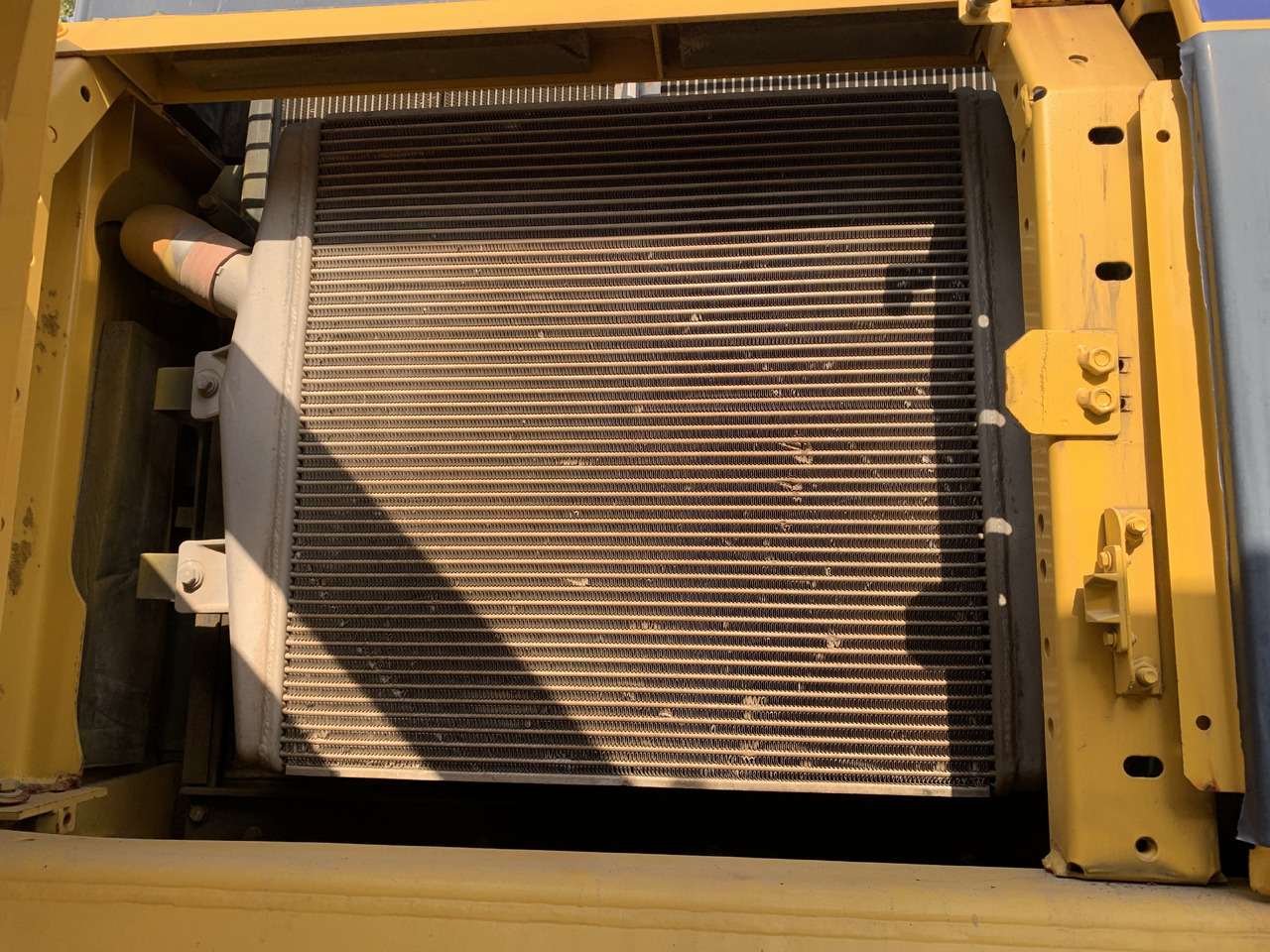 KOMATSU PC450 - Pelle sur chenille: photos 4 KOMATSU PC450 - Pelle sur chenille: photos 4