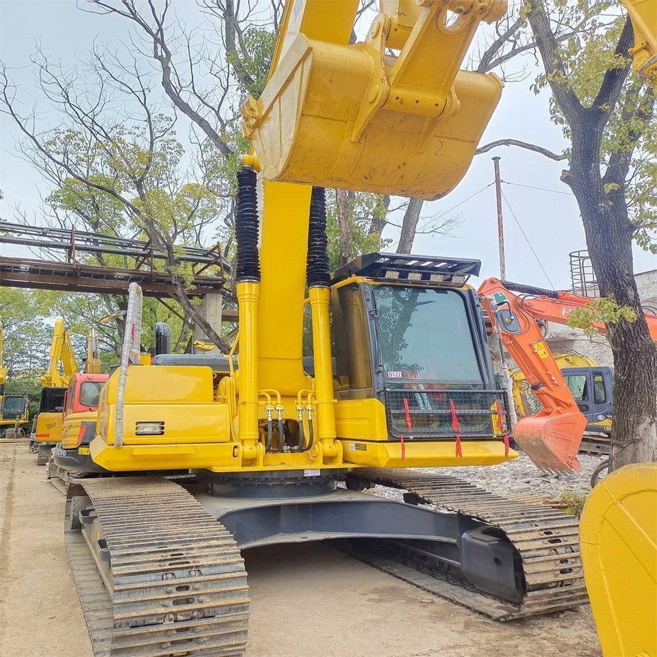 Pelle sur chenille Komatsu PC 200: photos 10