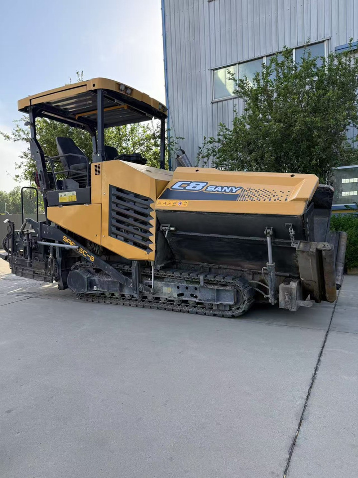 SANY SAP45C-8 - Finisseur: photos 1 SANY SAP45C-8 - Finisseur: photos 1
