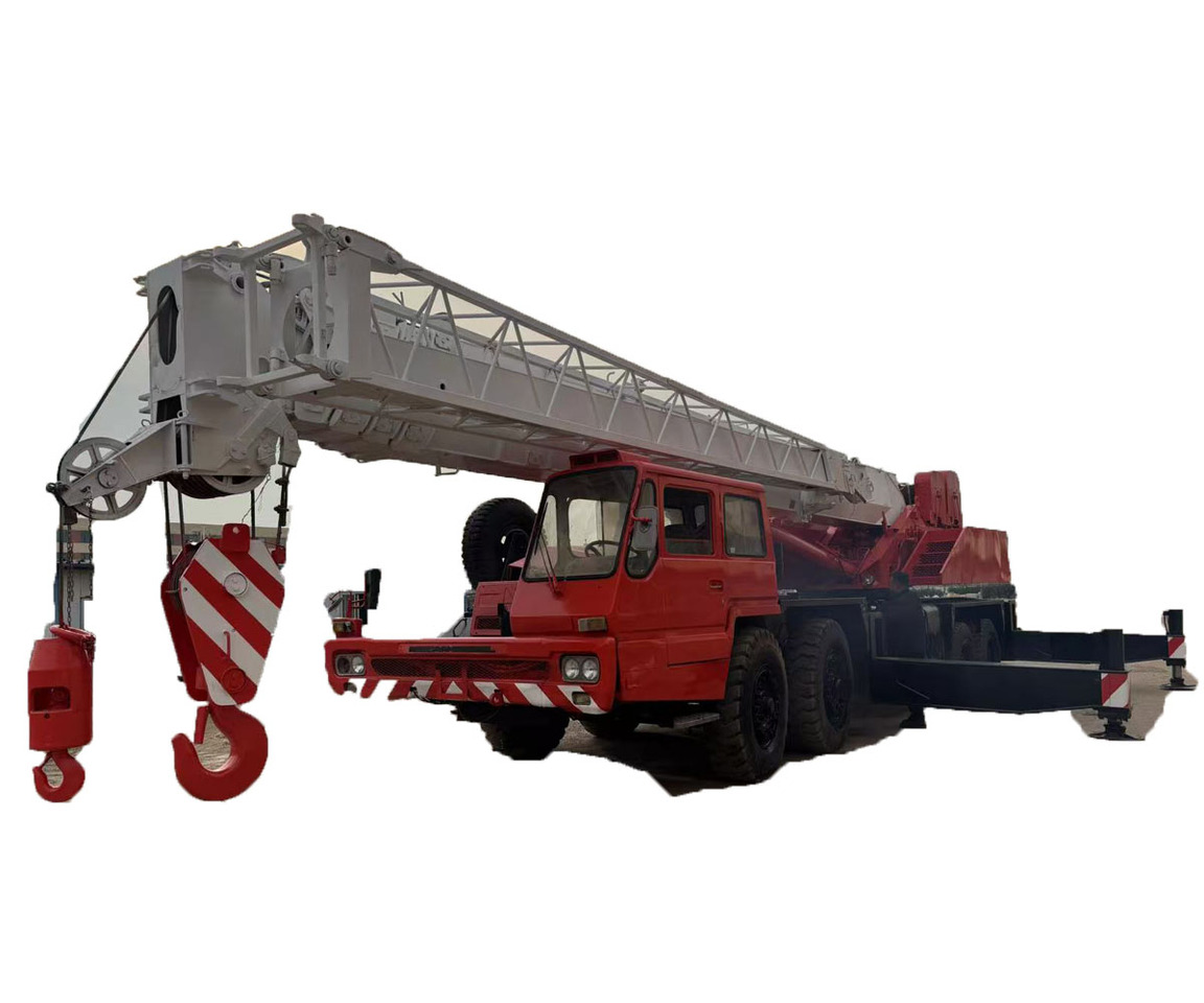 TADANO TG700E - Grue mobile: photos 1 TADANO TG700E - Grue mobile: photos 1