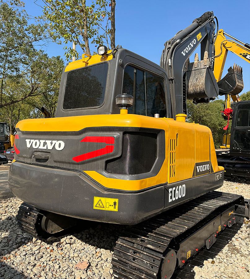 VOLVO EC60D - Pelle sur chenille: photos 2 VOLVO EC60D - Pelle sur chenille: photos 2