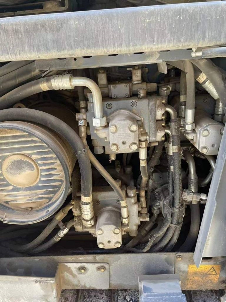 Vögele Super 1880L - Finisseur: photos 5 Vögele Super 1880L - Finisseur: photos 5