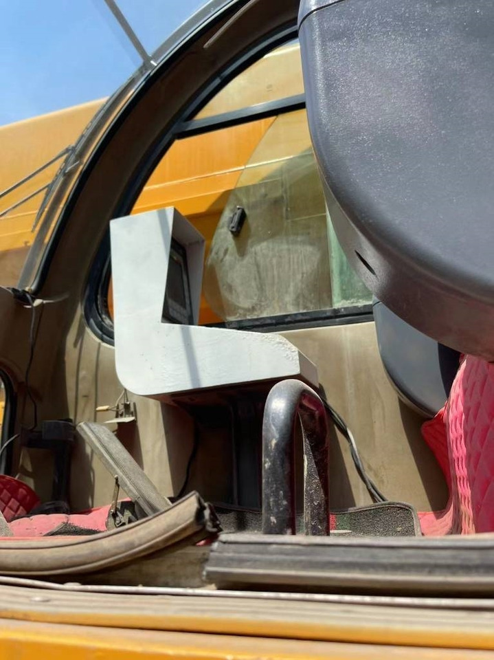 Grue tout-terrain XCMG QY70K-II: photos 8 Grue tout-terrain XCMG QY70K-II: photos 8