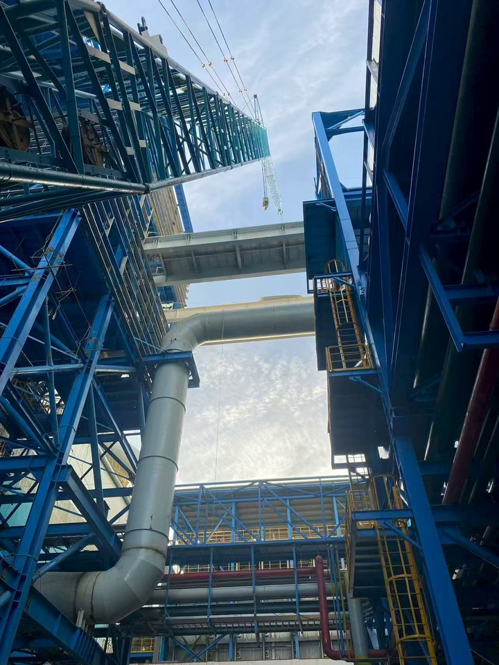 Kobelco 7200 - Grue sur chenilles: photos 4 Kobelco 7200 - Grue sur chenilles: photos 4