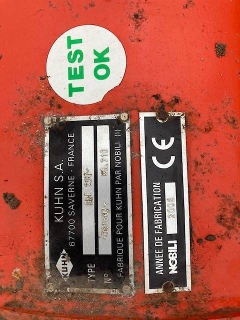 Kuhn BKE 250 BRAK PUDSER - Broyeur à axe horizontal: photos 3 Kuhn BKE 250 BRAK PUDSER - Broyeur à axe horizontal: photos 3