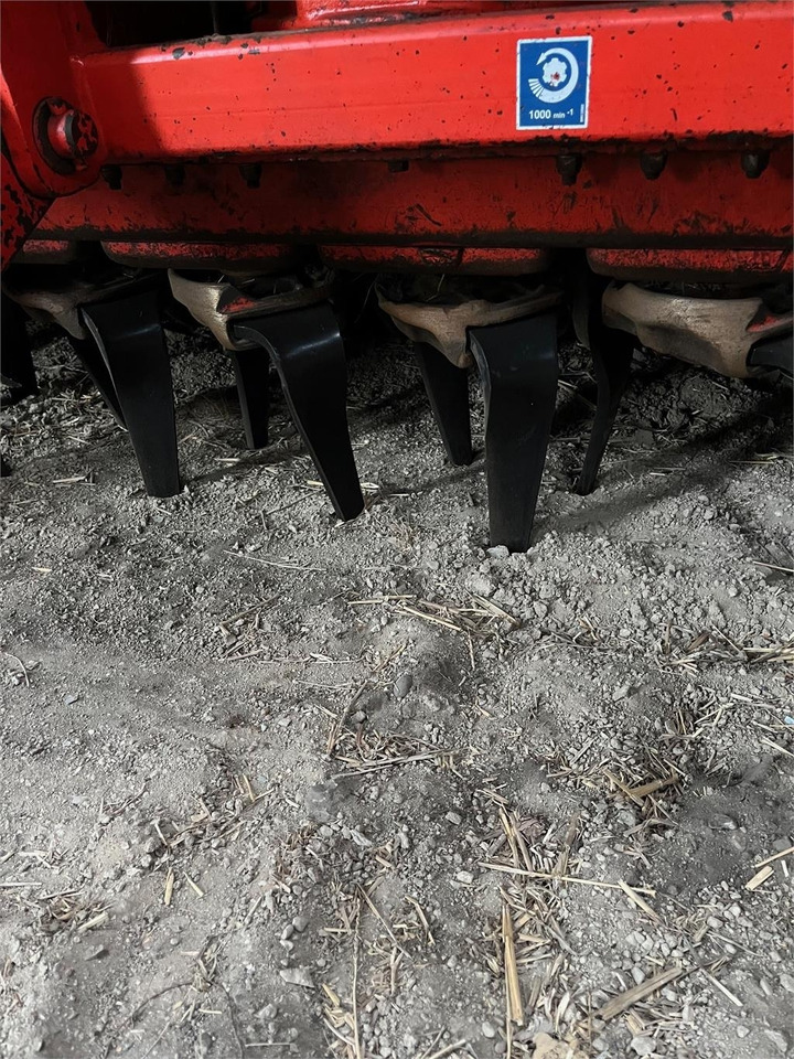 Kuhn VENTA NC4000HR - Combiné de semis: photos 4 Kuhn VENTA NC4000HR - Combiné de semis: photos 4