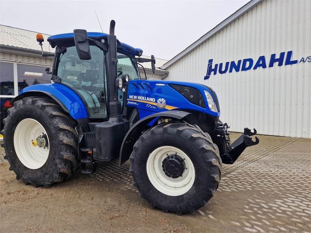 New Holland T7.270AC STAGE V - Tracteur agricole: photos 1 New Holland T7.270AC STAGE V - Tracteur agricole: photos 1