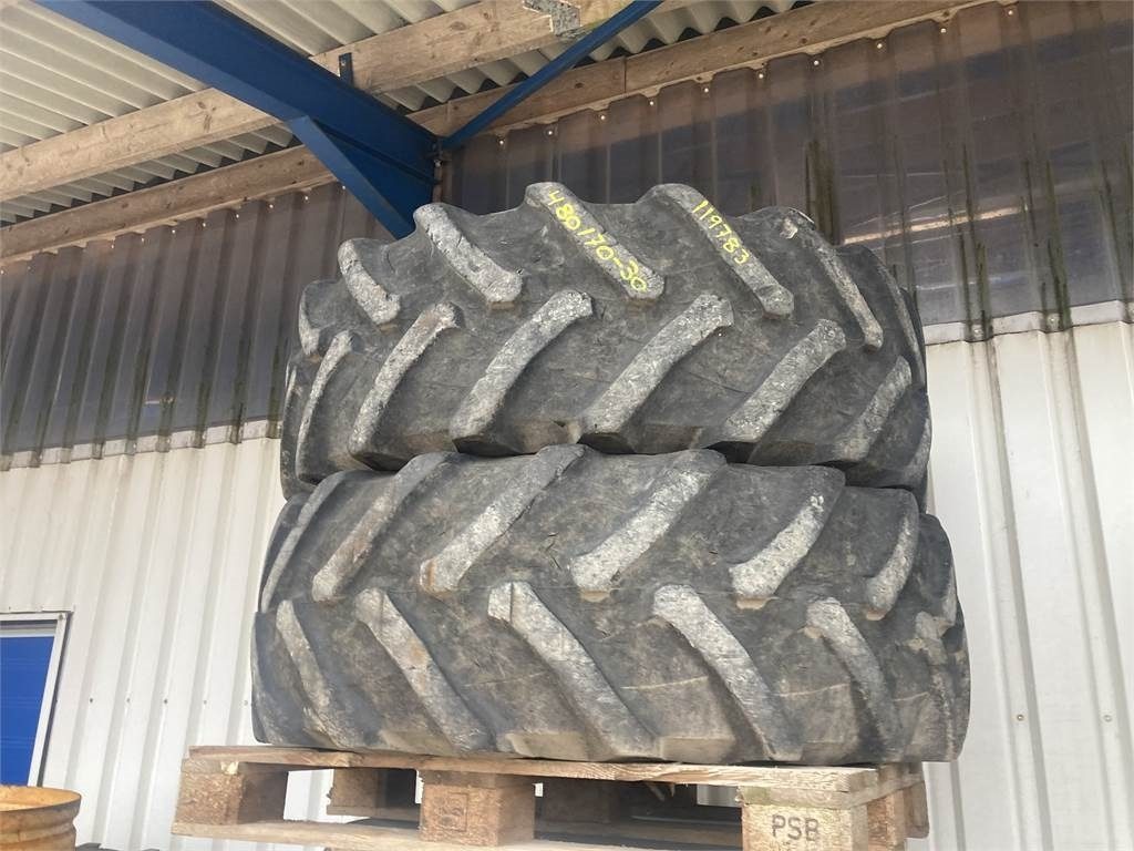 Pirelli 480/70X30 - Pneu: photos 1 Pirelli 480/70X30 - Pneu: photos 1