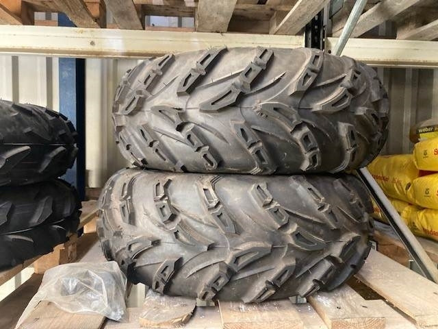 Yamaha MAXXIS 25X8X12/25X10 - Pneu pour Quadricycle: photos 1 Yamaha MAXXIS 25X8X12/25X10 - Pneu pour Quadricycle: photos 1