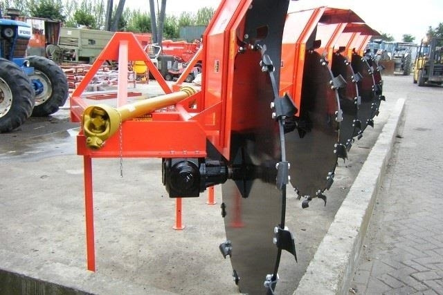 - - - BOXER D02 - Bineuse: photos 3 - - - BOXER D02 - Bineuse: photos 3