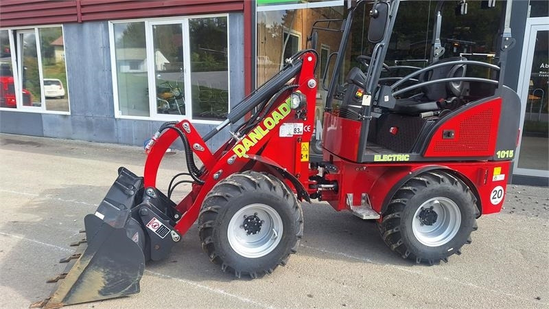 Danloader 1015 ELEKTRIC ELEKTRIC - Valet de ferme: photos 1 Danloader 1015 ELEKTRIC ELEKTRIC - Valet de ferme: photos 1