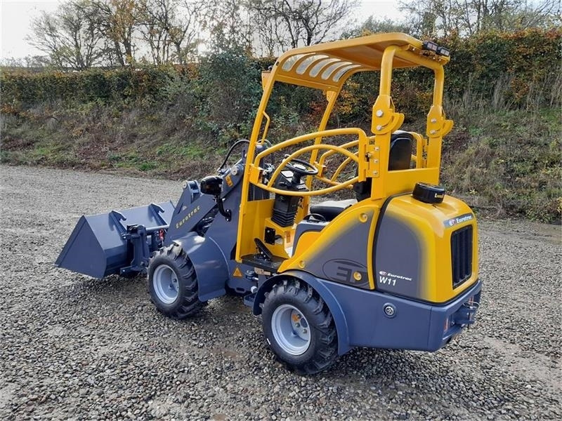 Eurotrac W11 Mellem arm - Valet de ferme: photos 2 Eurotrac W11 Mellem arm - Valet de ferme: photos 2
