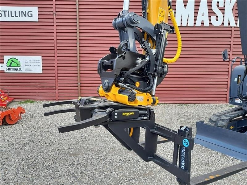 XCMG XE80E - Pelle sur chenille: photos 3 XCMG XE80E - Pelle sur chenille: photos 3