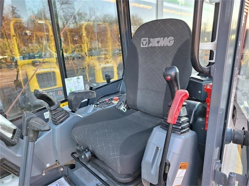 Mini pelle XCMG Xe27e: photos 10
