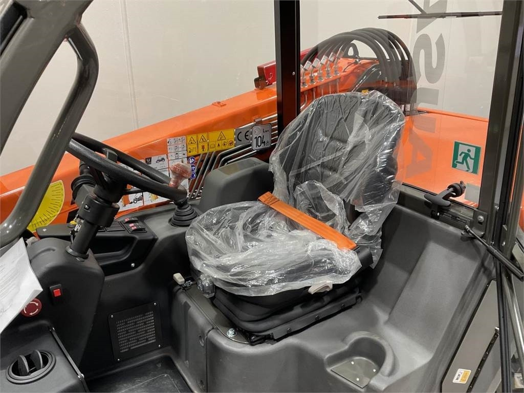 Ausa T164EX4  - Nacelle télescopique: photos 5 Ausa T164EX4  - Nacelle télescopique: photos 5