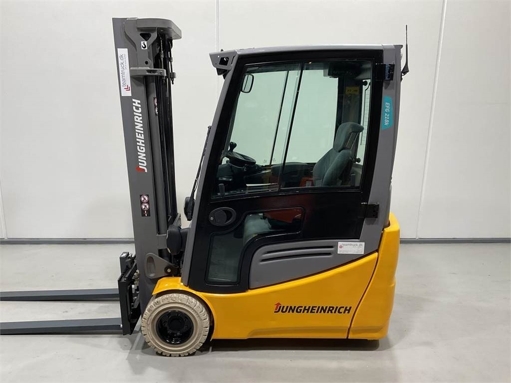 Jungheinrich EFG 218K - Chariot élévateur électrique: photos 3 Jungheinrich EFG 218K - Chariot élévateur électrique: photos 3