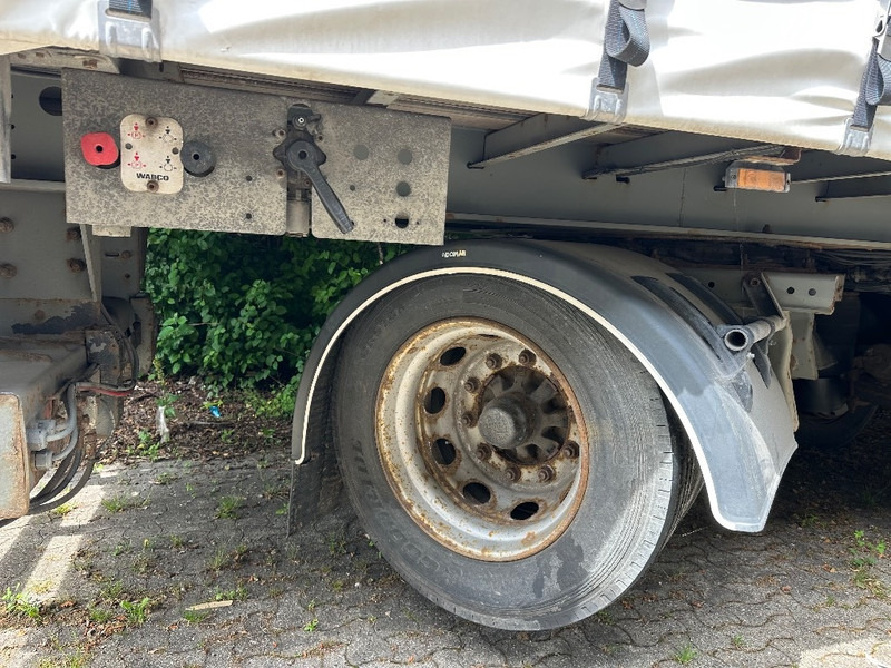 KEL-BERG City-Trailer 2 aks - Semi-remorque rideaux coulissants: photos 3 KEL-BERG City-Trailer 2 aks - Semi-remorque rideaux coulissants: photos 3