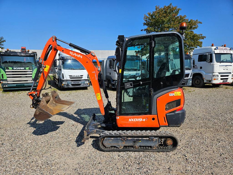 Kubota KX 19-4 New tiltman 2024 // 3 buckets - Mini pelle: photos 2 Kubota KX 19-4 New tiltman 2024 // 3 buckets - Mini pelle: photos 2