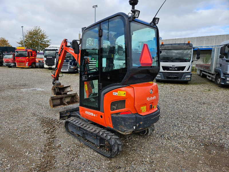 Kubota KX 19-4 //Tiltman // 3 buckets - Mini pelle: photos 2 Kubota KX 19-4 //Tiltman // 3 buckets - Mini pelle: photos 2