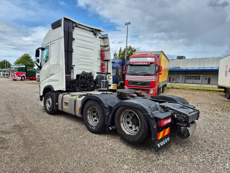 Volvo FH 500 6x2 // Double boogie / LOW KM / ACC - Tracteur routier: photos 3 Volvo FH 500 6x2 // Double boogie / LOW KM / ACC - Tracteur routier: photos 3