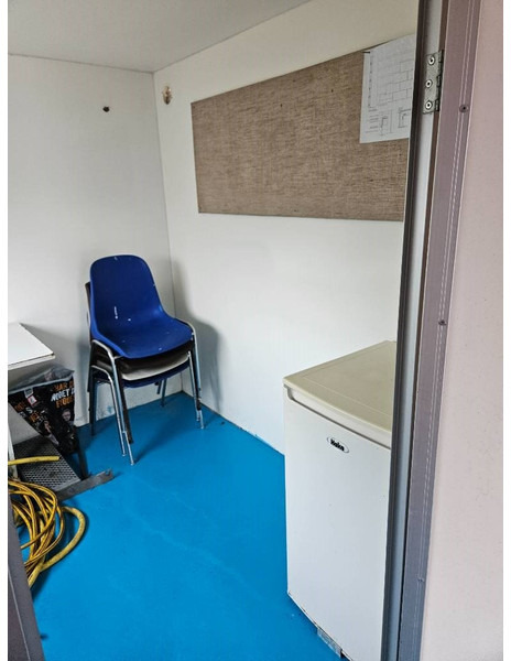 Remorque fourgon VA 1300 kg Toilet/Bad/omklædning/spiserum: photos 15 Remorque fourgon VA 1300 kg Toilet/Bad/omklædning/spiserum: photos 15