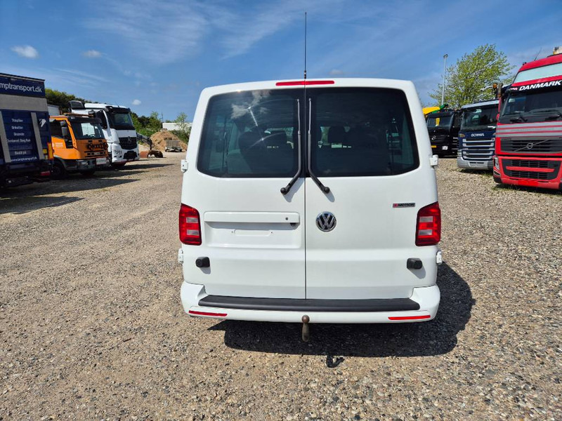 Volkswagen Caravelle 4x4 // 4motion 8 person bus Long - Voiture: photos 4 Volkswagen Caravelle 4x4 // 4motion 8 person bus Long - Voiture: photos 4
