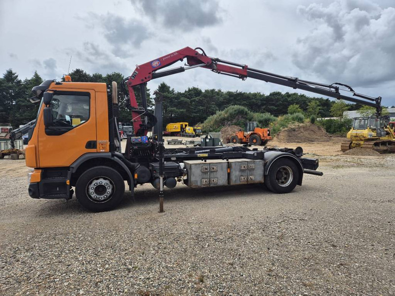 Volvo FE 320 /4x2// HMF 875 K3 // Kroghejs - Camion grue: photos 3 Volvo FE 320 /4x2// HMF 875 K3 // Kroghejs - Camion grue: photos 3